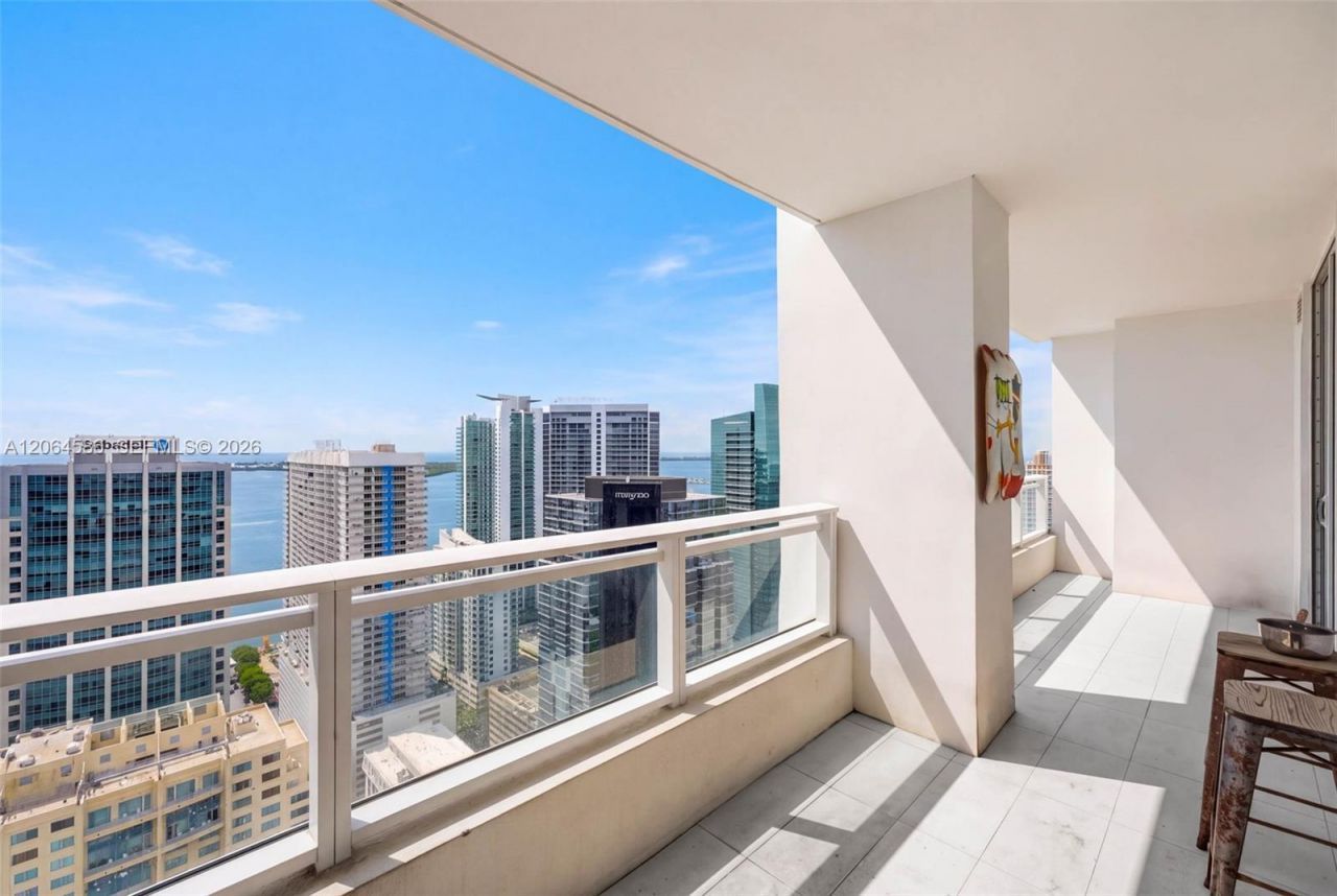 1080 Brickell Ave, Unit 3902, Miami, FL 33131 Photo