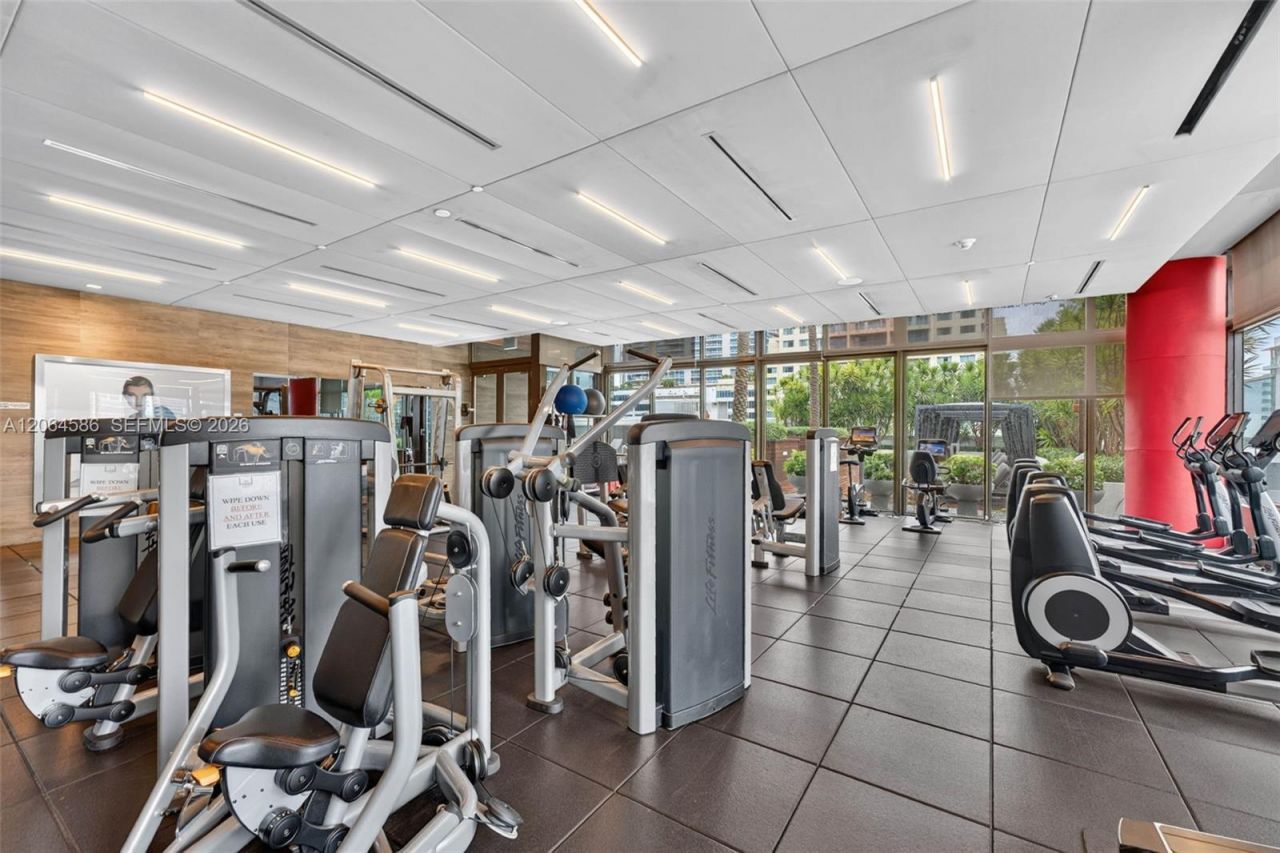 1080 Brickell Ave, Unit 3902, Miami, FL 33131 Photo
