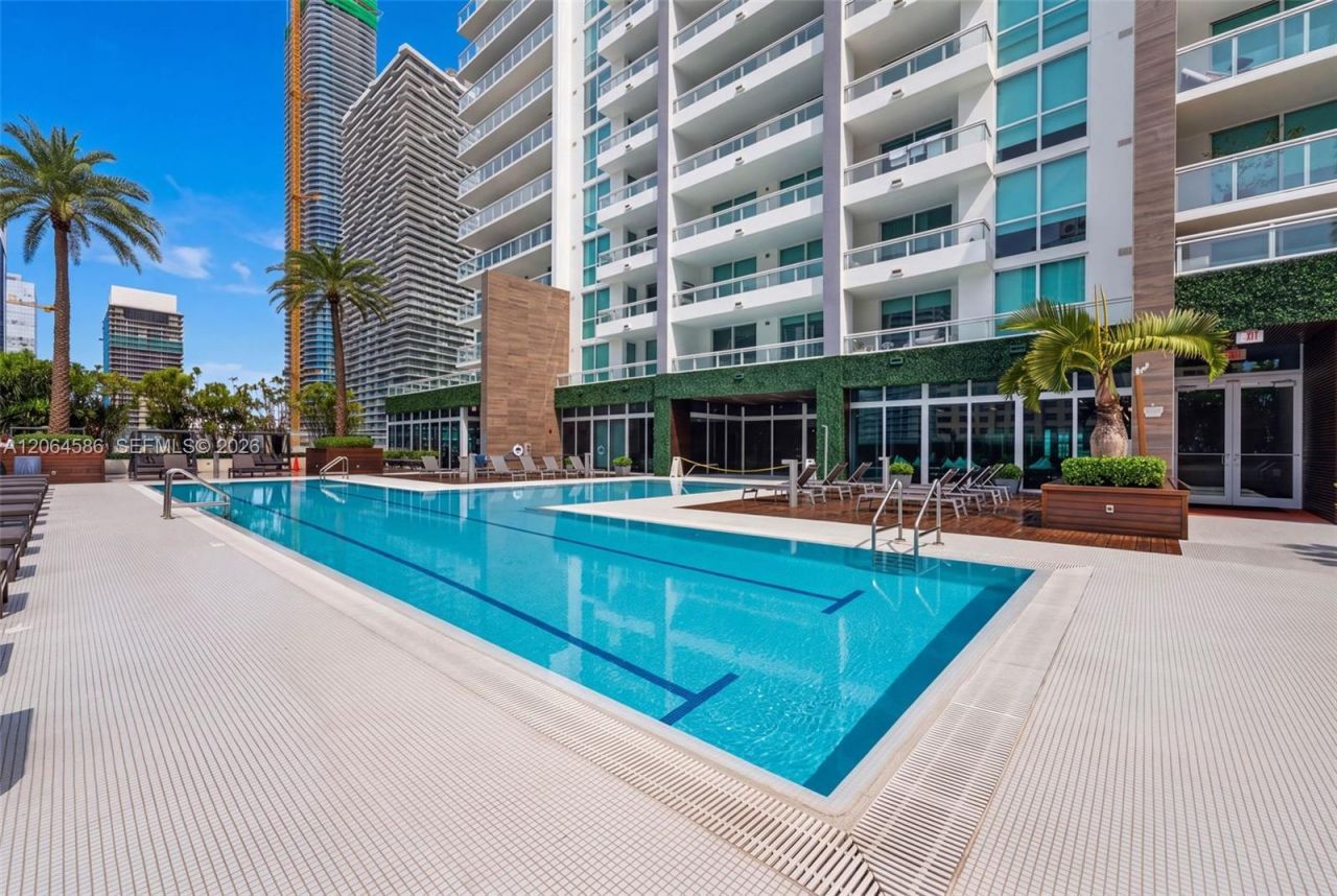 1080 Brickell Ave, Unit 3902, Miami, FL 33131 Photo