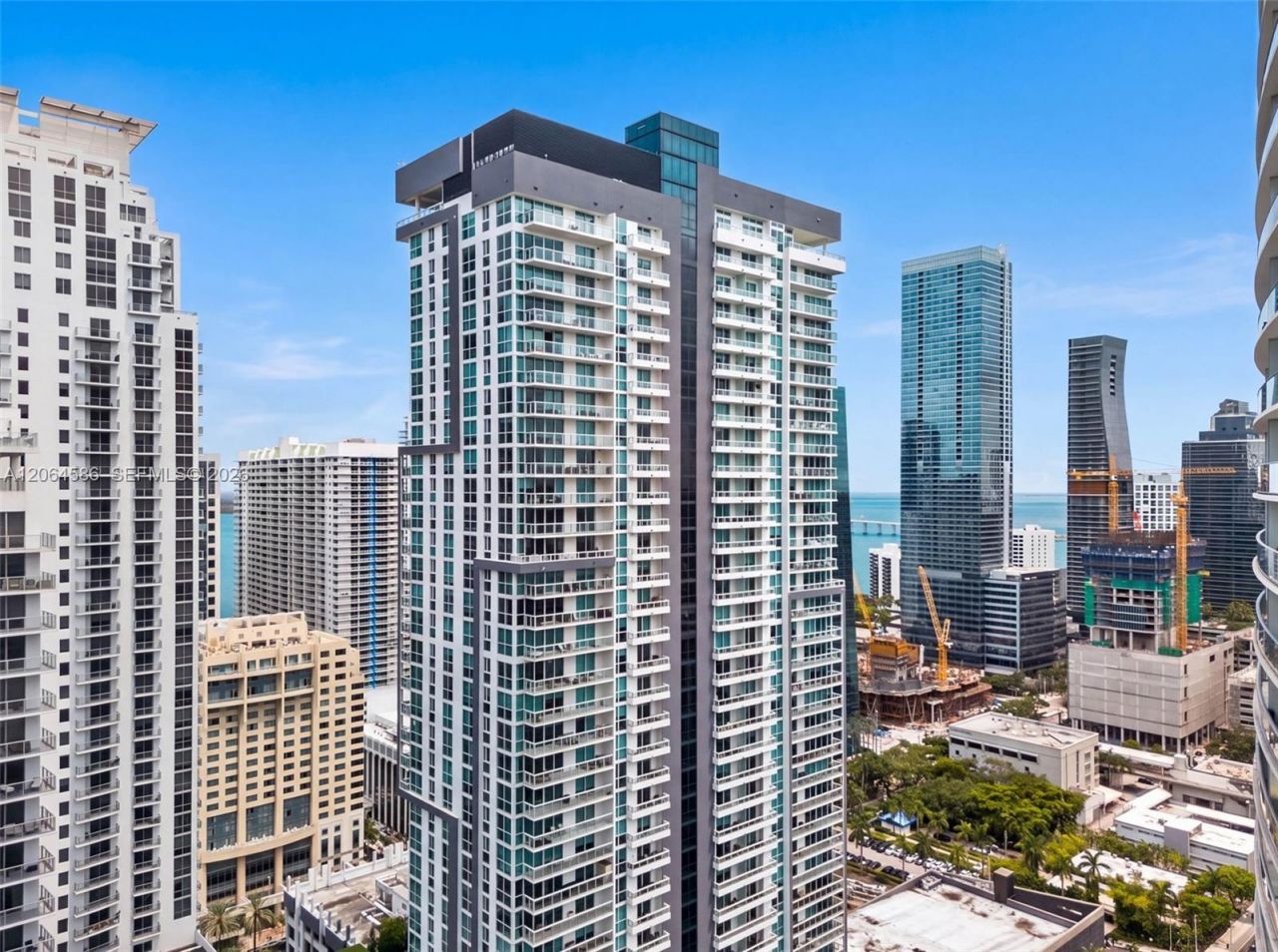 1080 Brickell Ave, Unit 3902, Miami, FL 33131 Photo