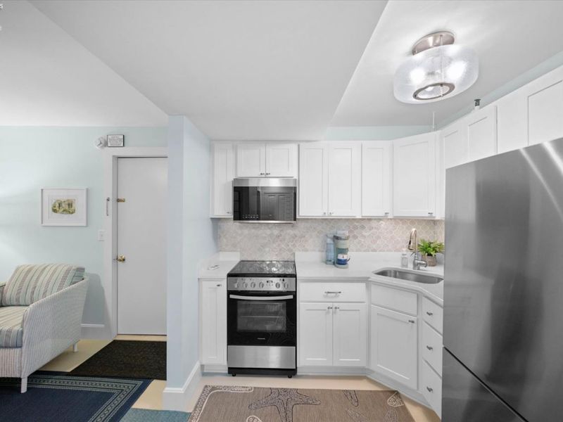 317 Maple Avenue, Unit 12, Lakeside, OH 43440 Photo 10