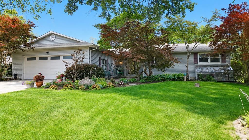 106 Yoha Dr, Mansfield, OH 44907 Main Photo