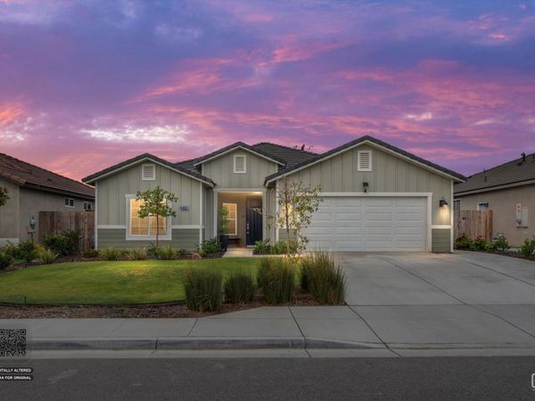 10301 Huslia River Avenue, Bakersfield, CA 93311