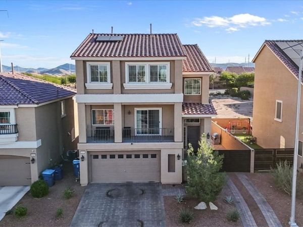 5255 Kennedy Hill Avenue , Las Vegas, NV 89139