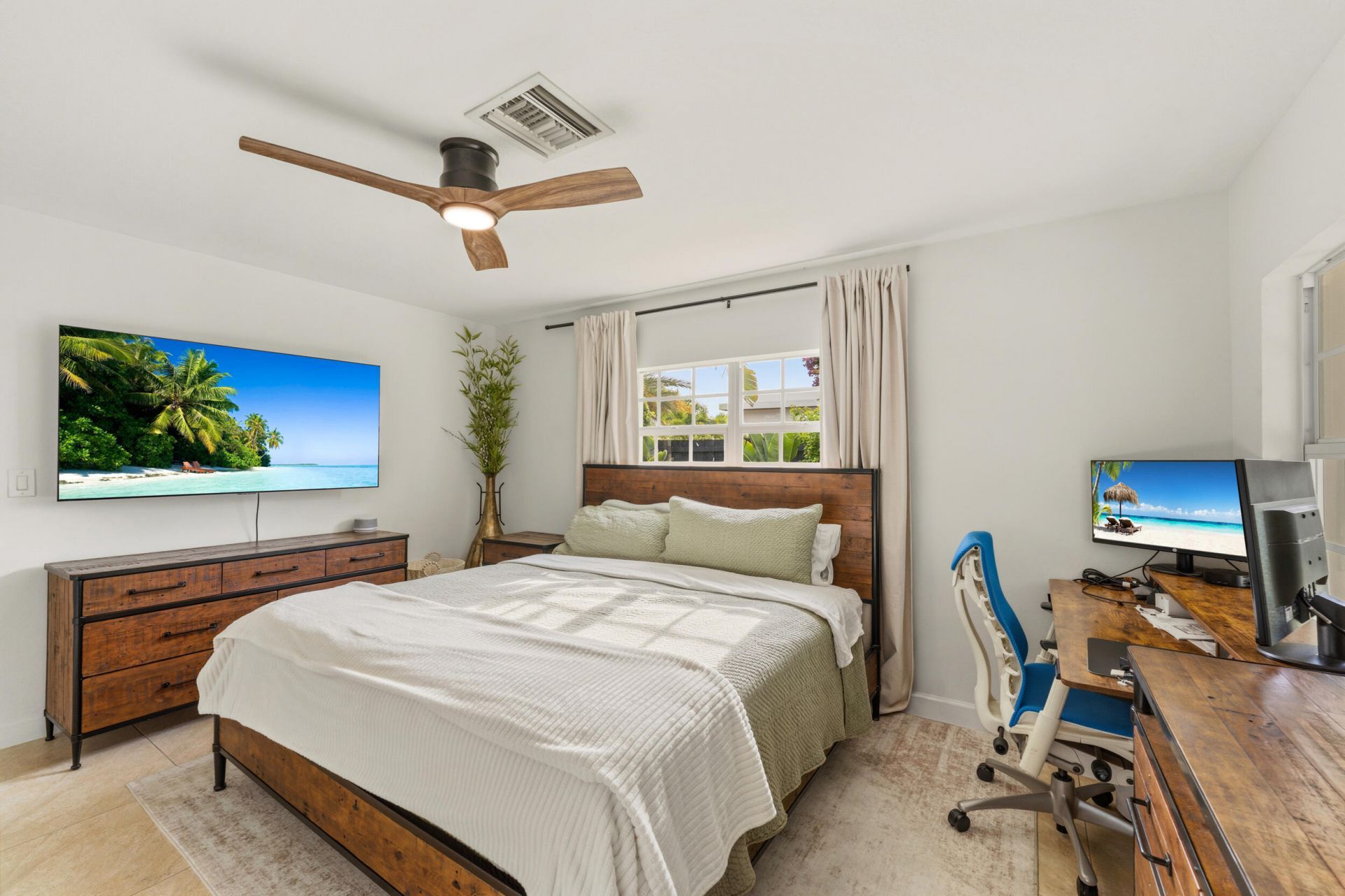 218 Alpine Road, West Palm Beach, FL 33405 Photo