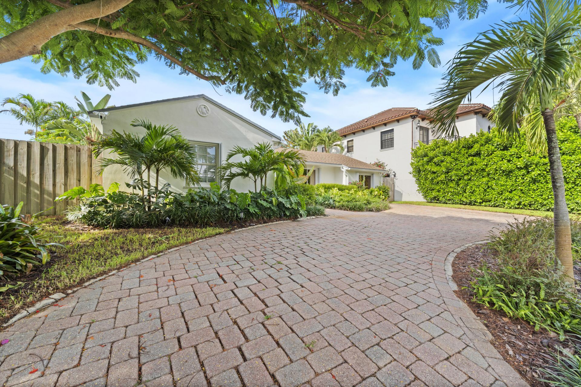 218 Alpine Road, West Palm Beach, FL 33405 Photo