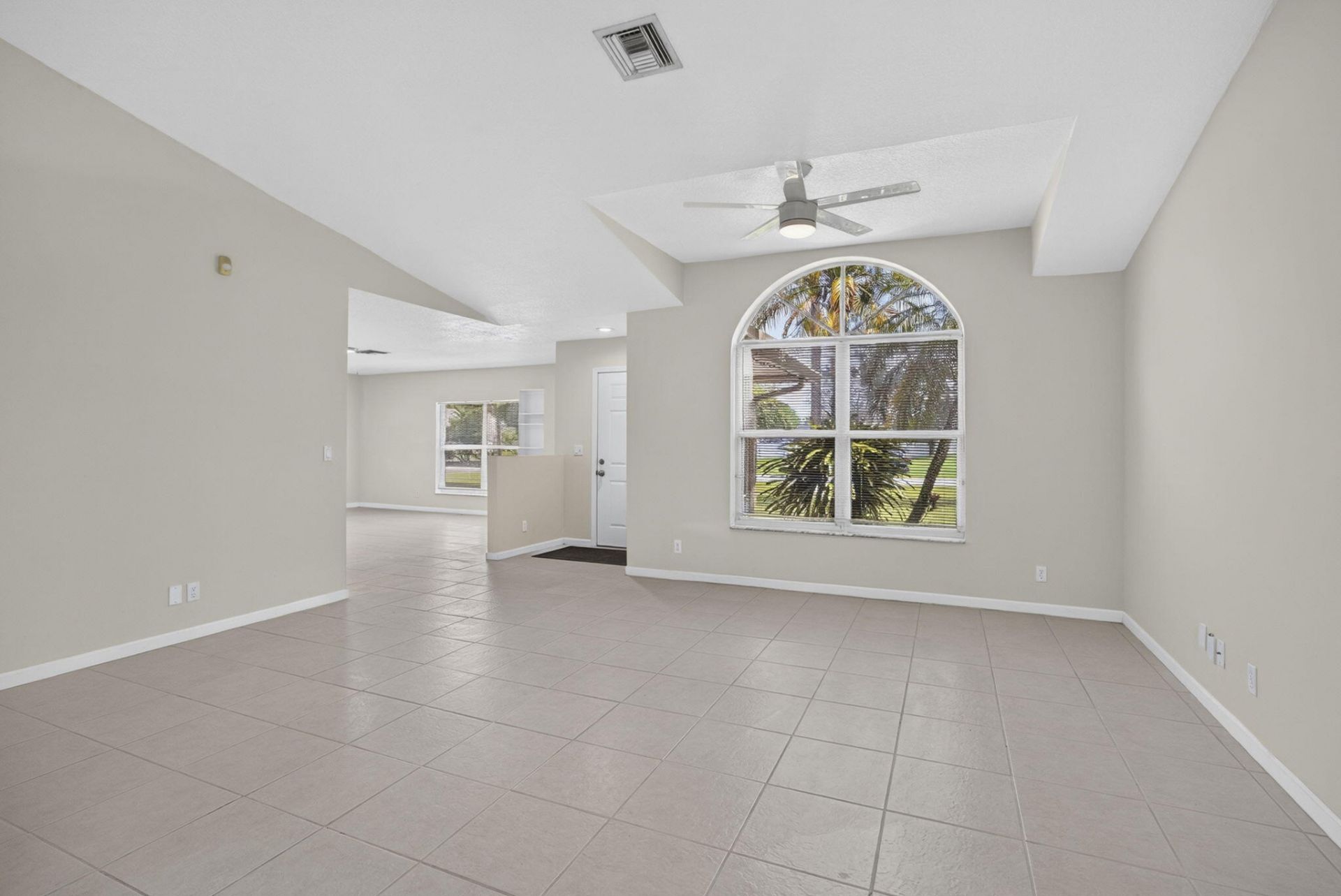 12564 68th Street N, West Palm Beach, FL 33412 Photo
