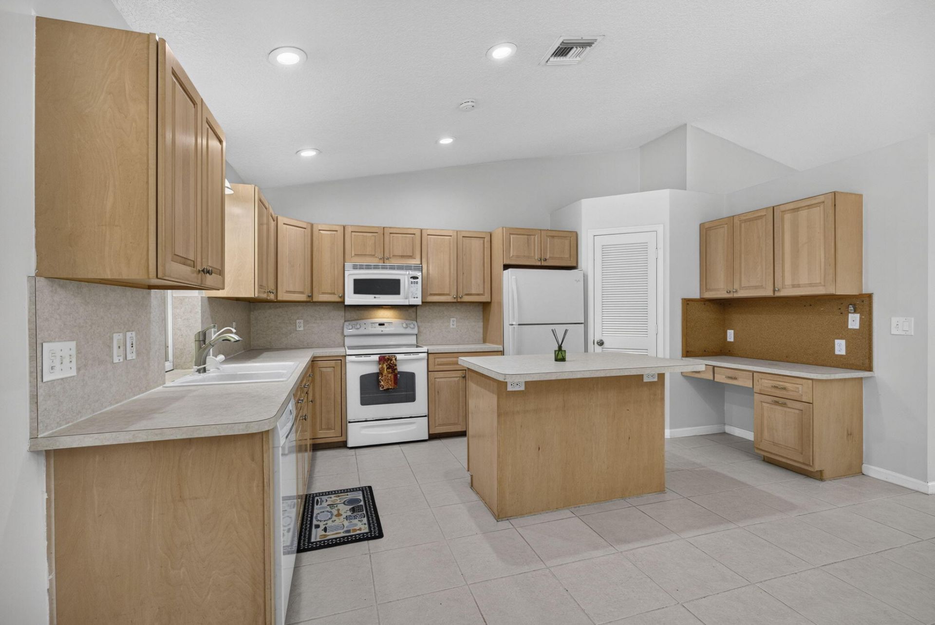 12564 68th Street N, West Palm Beach, FL 33412 Photo