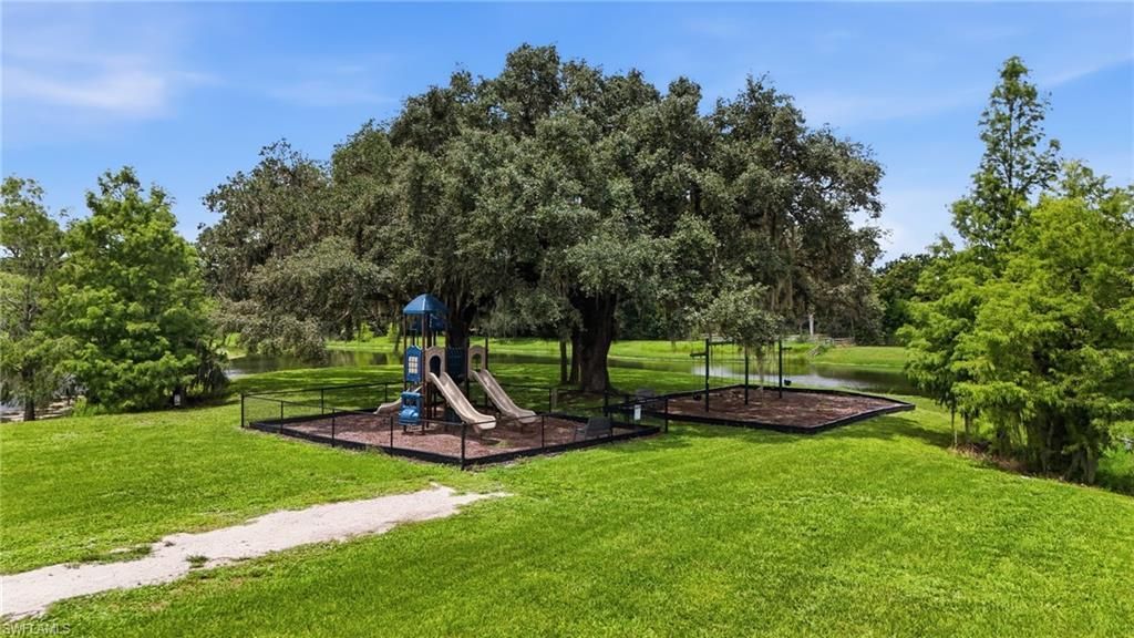 4651 Castalia Ct, Fort Myers, FL 33905 Photo
