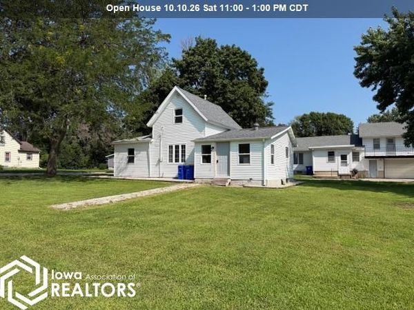 585 6Th Avenue SE, Britt, IA 50423