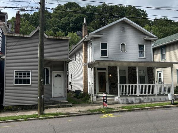 77-79 W UNION Street , Shickshinny, PA 18655