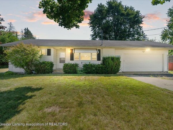 2120 Pray Road, Charlotte, MI 48813