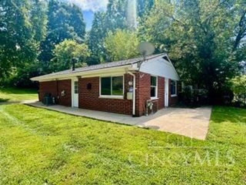 190 Ivanhoe Avenue, Cincinnati, OH 45233 Photo 1