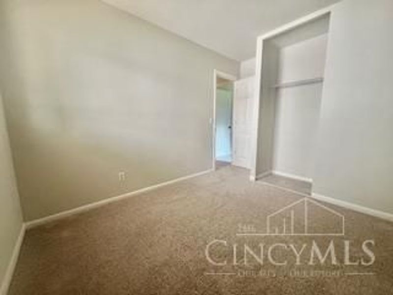 190 Ivanhoe Avenue, Cincinnati, OH 45233 Photo 11