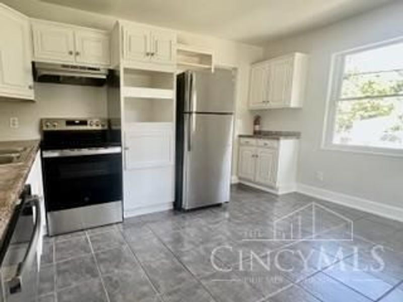 190 Ivanhoe Avenue, Cincinnati, OH 45233 Photo 8