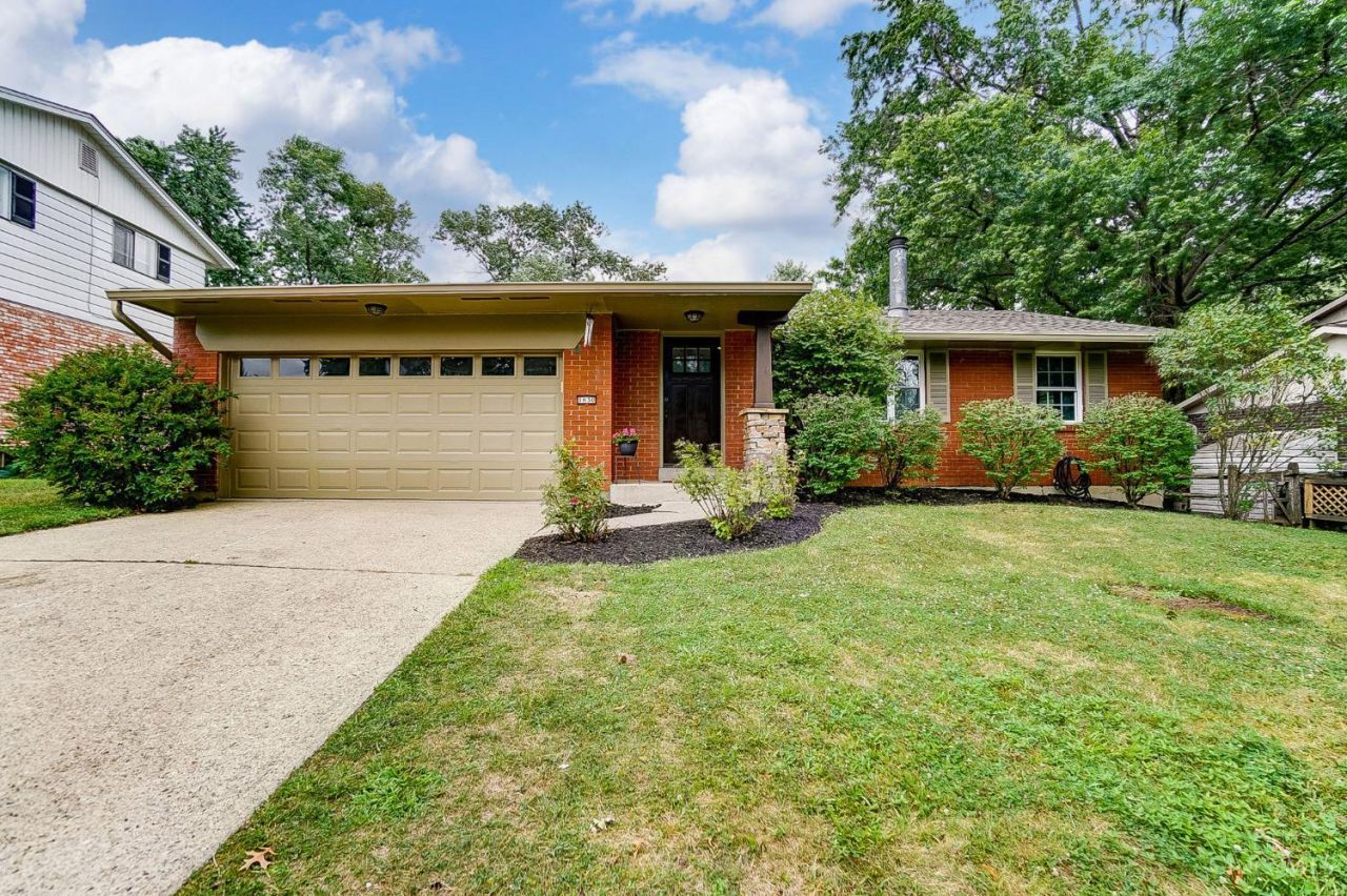 1630 Summithills Drive, Anderson Twp, OH 45255 Main Photo