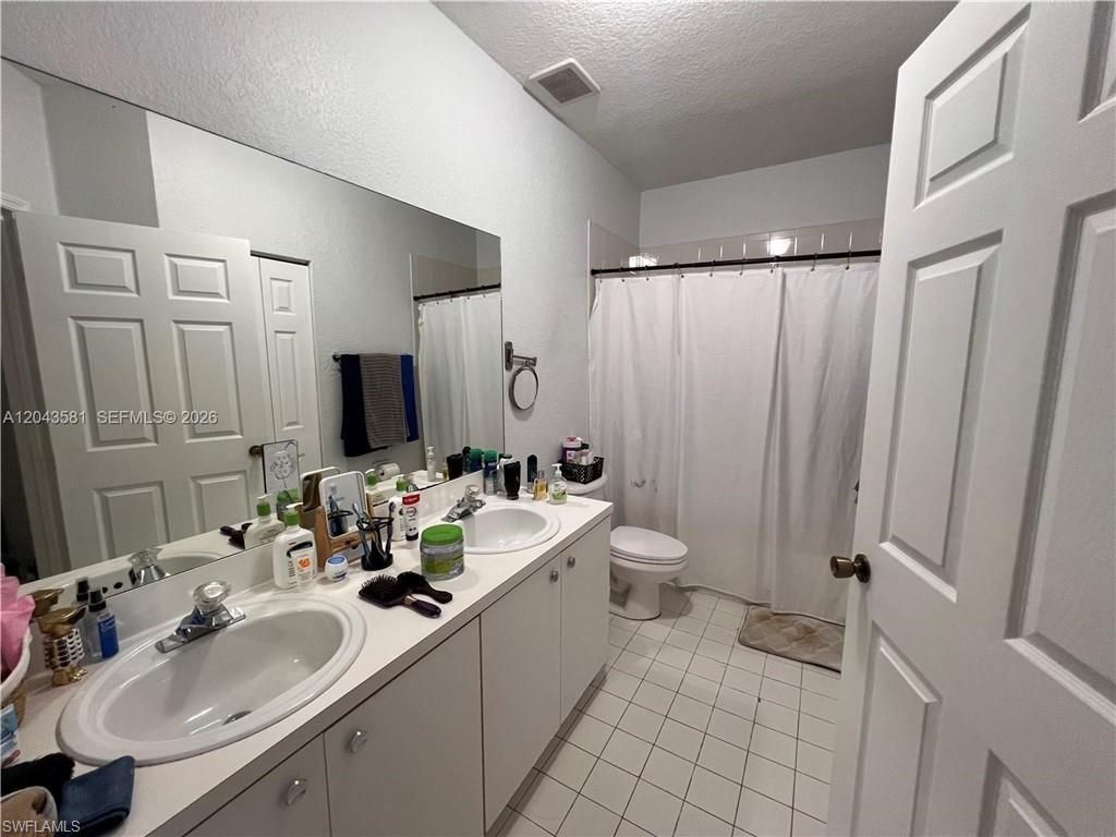 7820 Catalina Cir, Tamarac, FL 33321 Photo