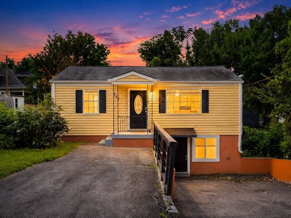 822 Douglas Ave , Nashville, TN 37206