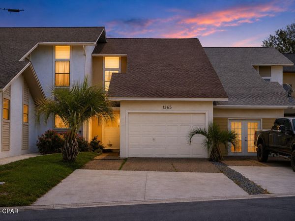 1365 Capri Drive , Panama City, FL 32405