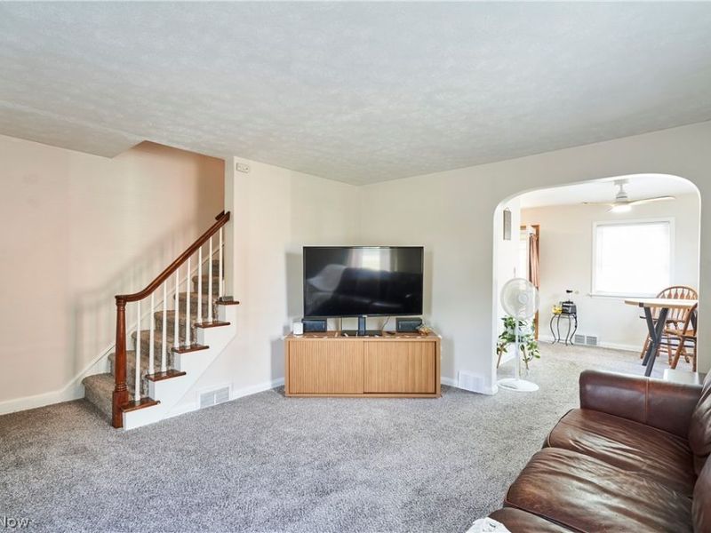 2007 31st Street NW, Canton, OH 44709 Photo 5