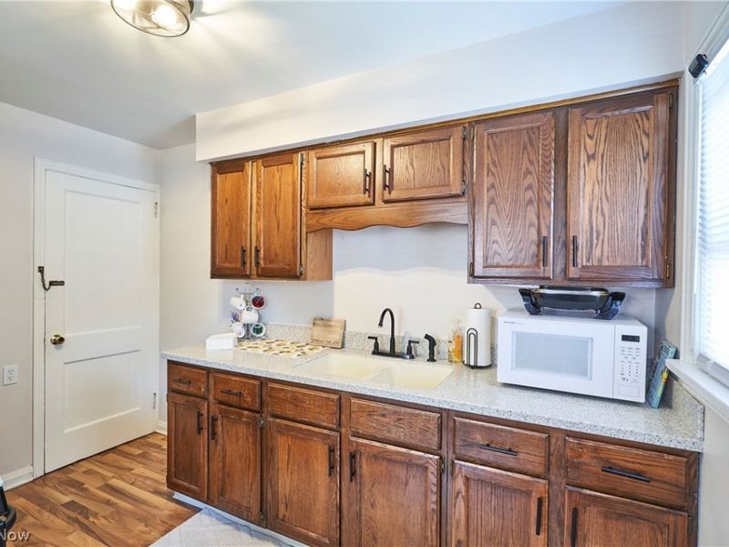 2007 31st Street NW, Canton, OH 44709 Photo 8