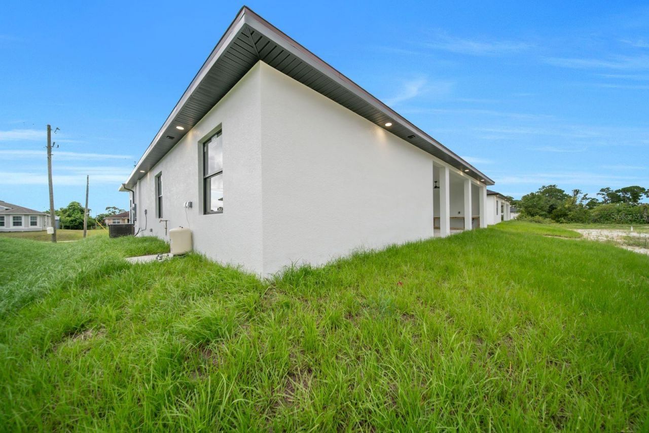 3618 6th Street Sw, Lehigh Acres, FL 33976 Photo
