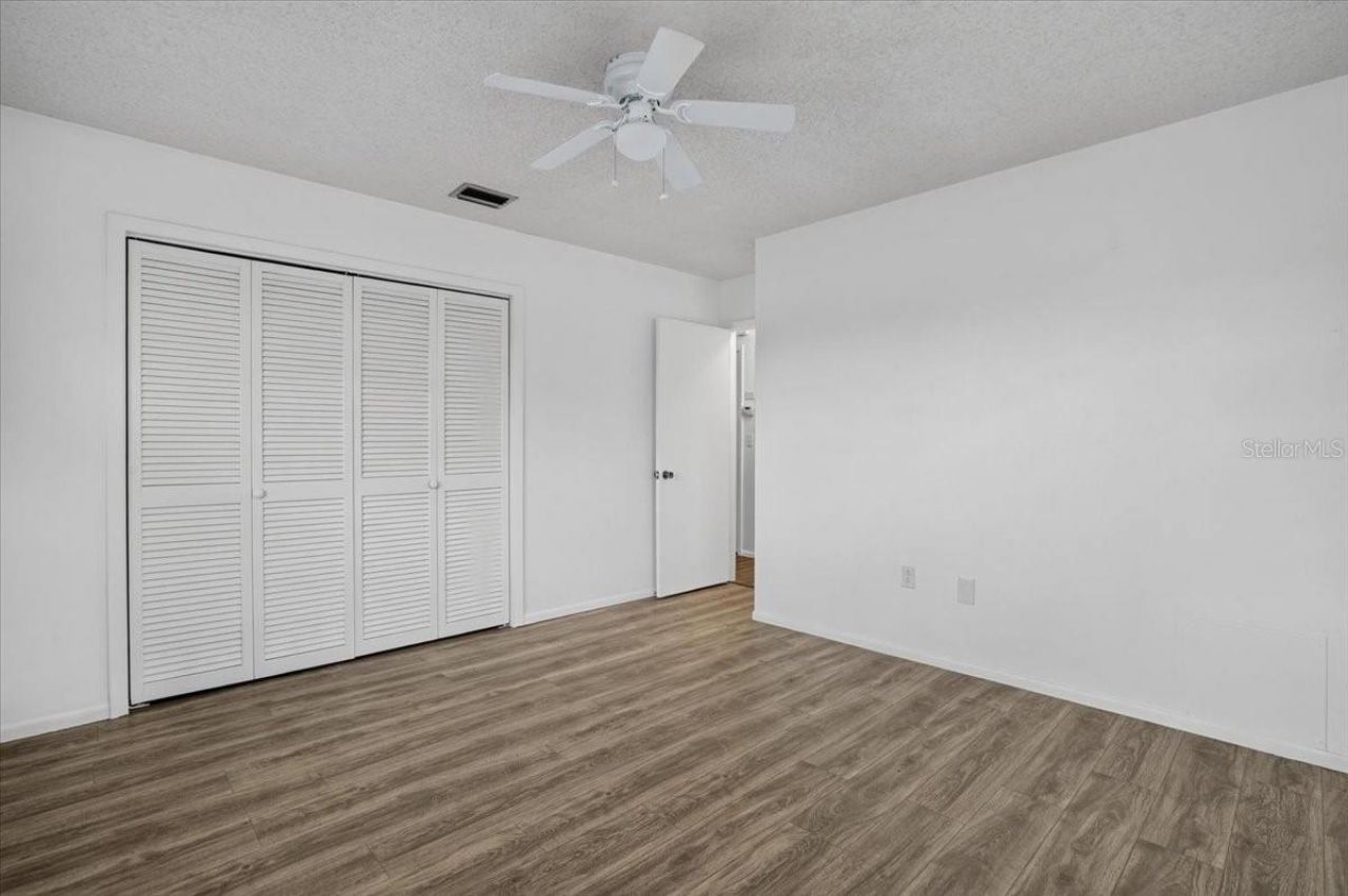 6814 16th Avenue Drive W, Bradenton, FL 34209 Photo