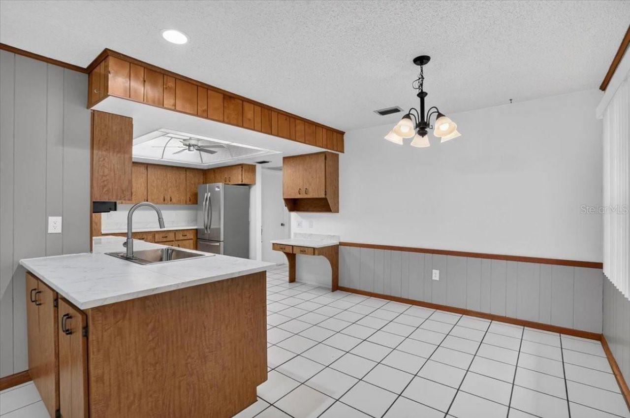 6814 16th Avenue Drive W, Bradenton, FL 34209 Photo