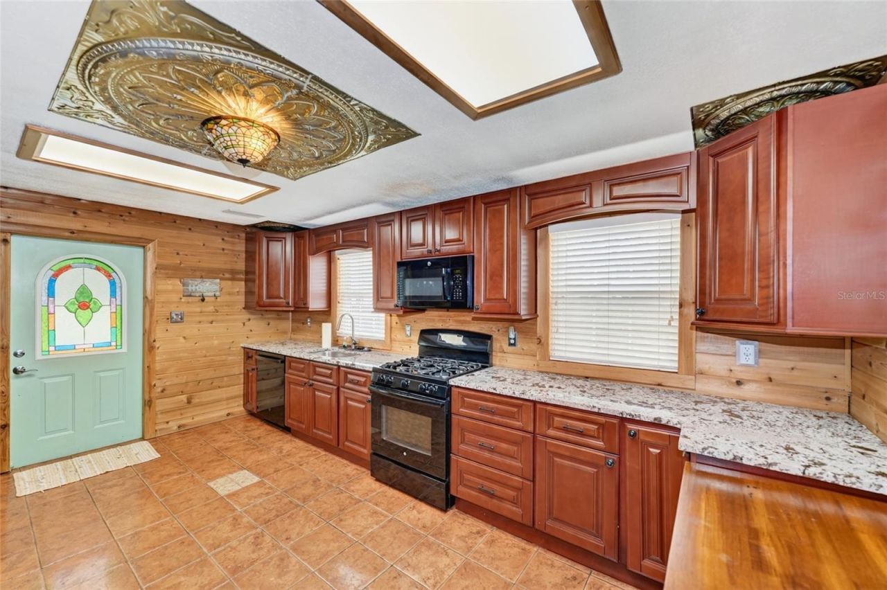 714 29th Street W, Bradenton, FL 34205 Photo