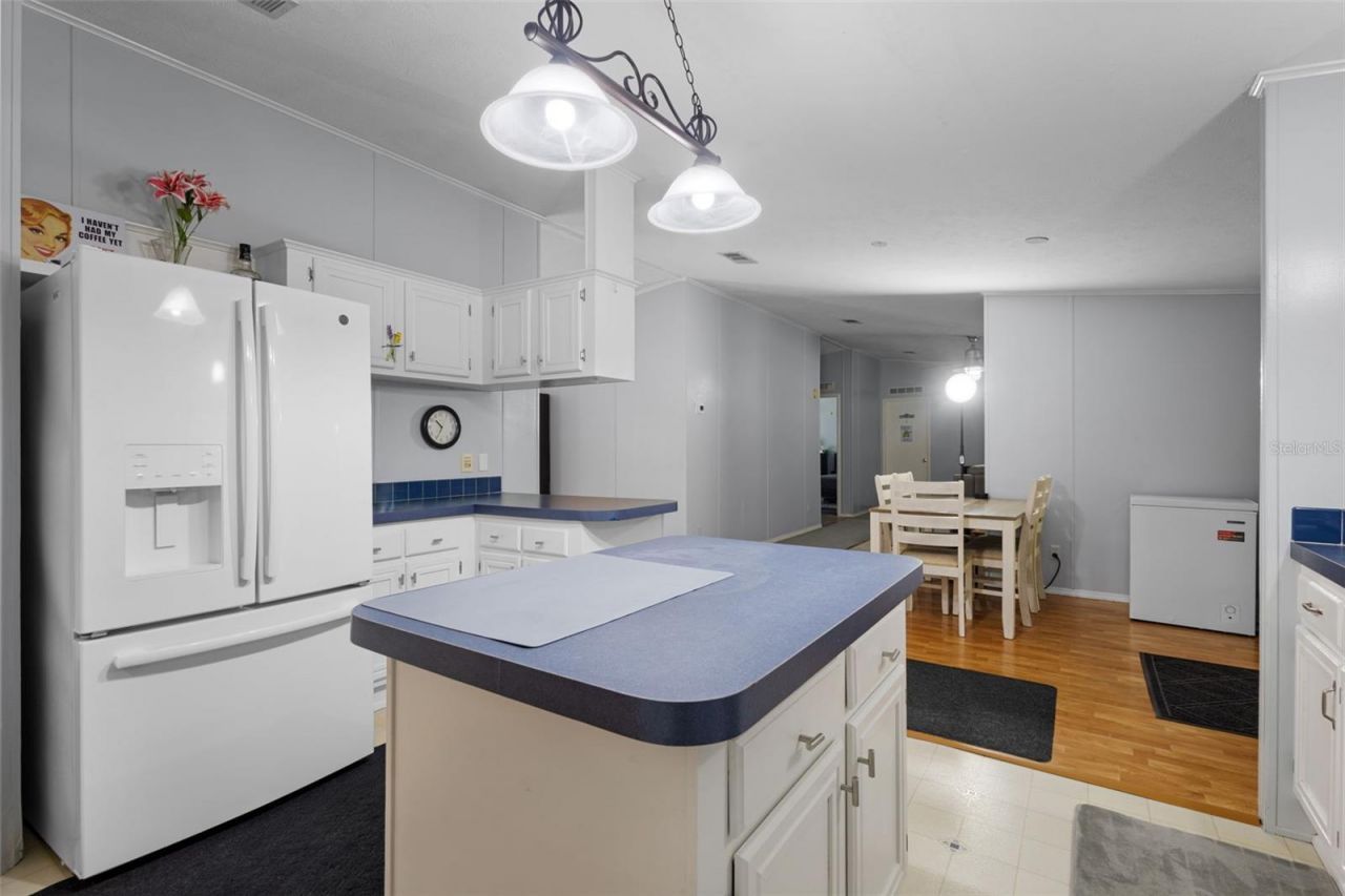 4689 NW 26th Street , Bell, FL 32619 Photo