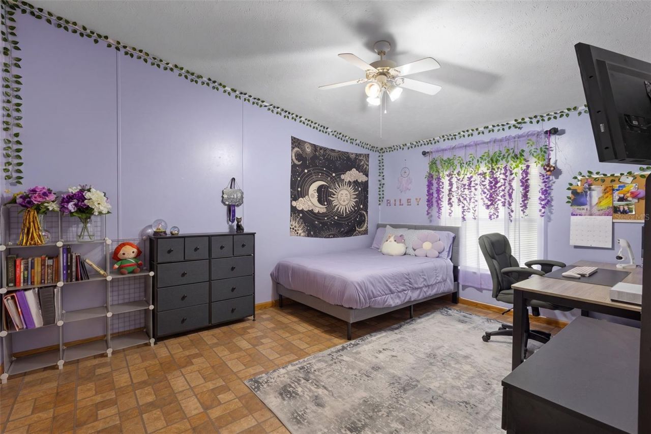 4689 NW 26th Street , Bell, FL 32619 Photo