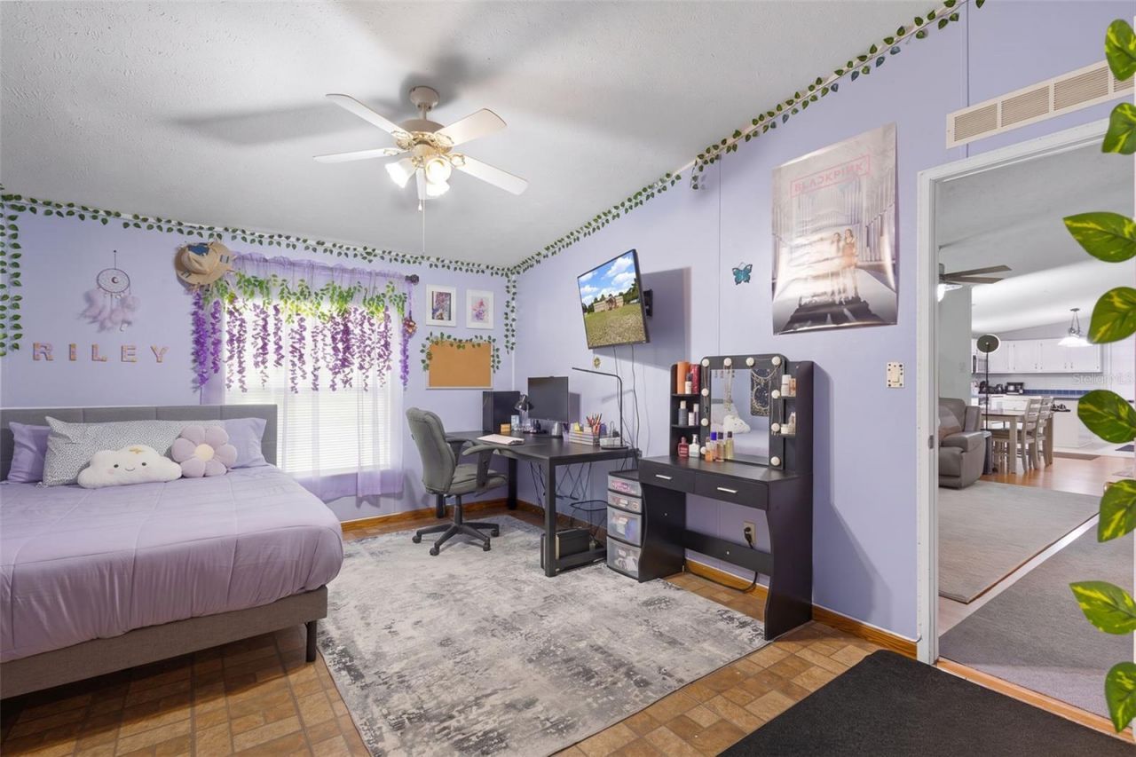 4689 NW 26th Street , Bell, FL 32619 Photo