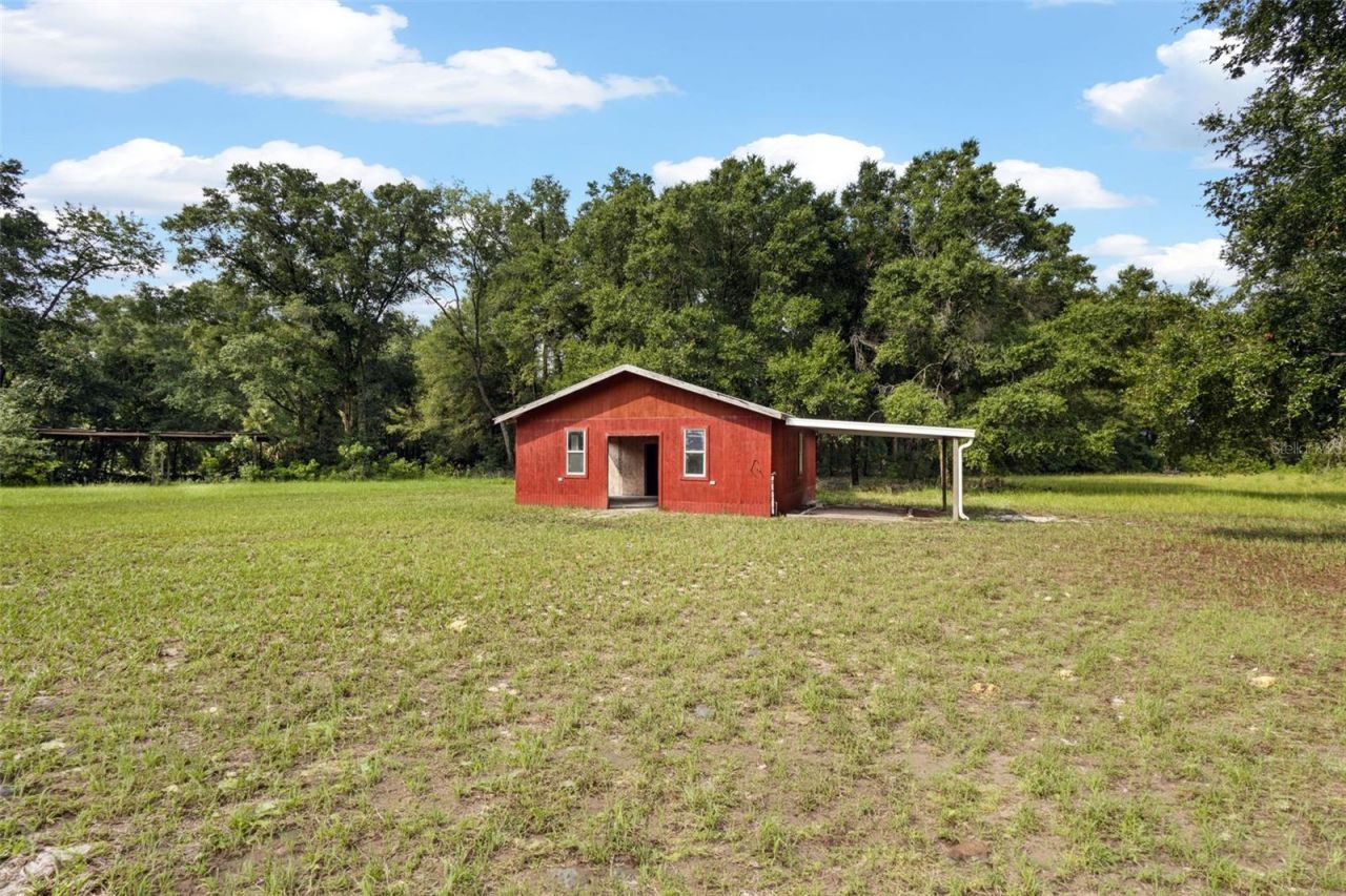 4689 NW 26th Street , Bell, FL 32619 Photo
