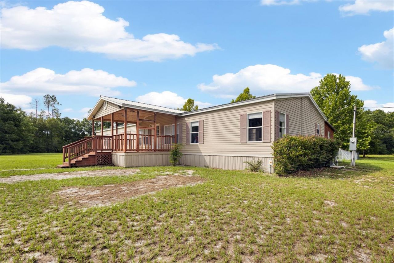 4689 NW 26th Street , Bell, FL 32619 Photo