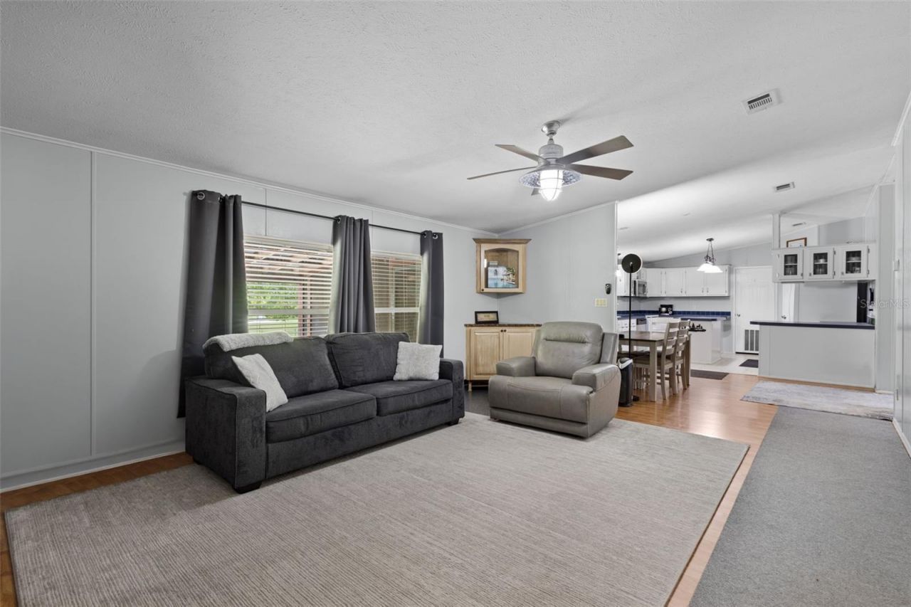 4689 NW 26th Street , Bell, FL 32619 Photo