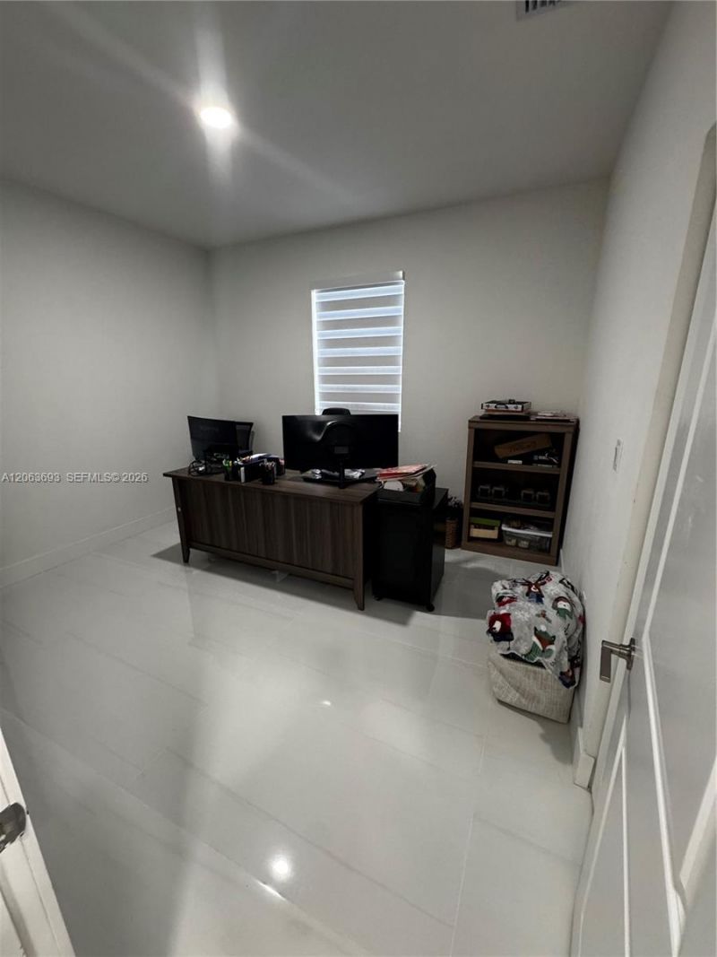 18618 SW 136th Ct, Miami, FL 33177 Photo