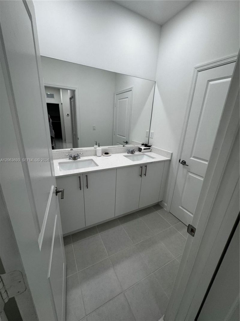 18618 SW 136th Ct, Miami, FL 33177 Photo