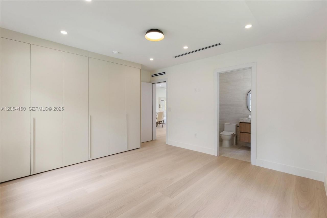 118 Sarto Ave, Coral Gables, FL 33134 Photo