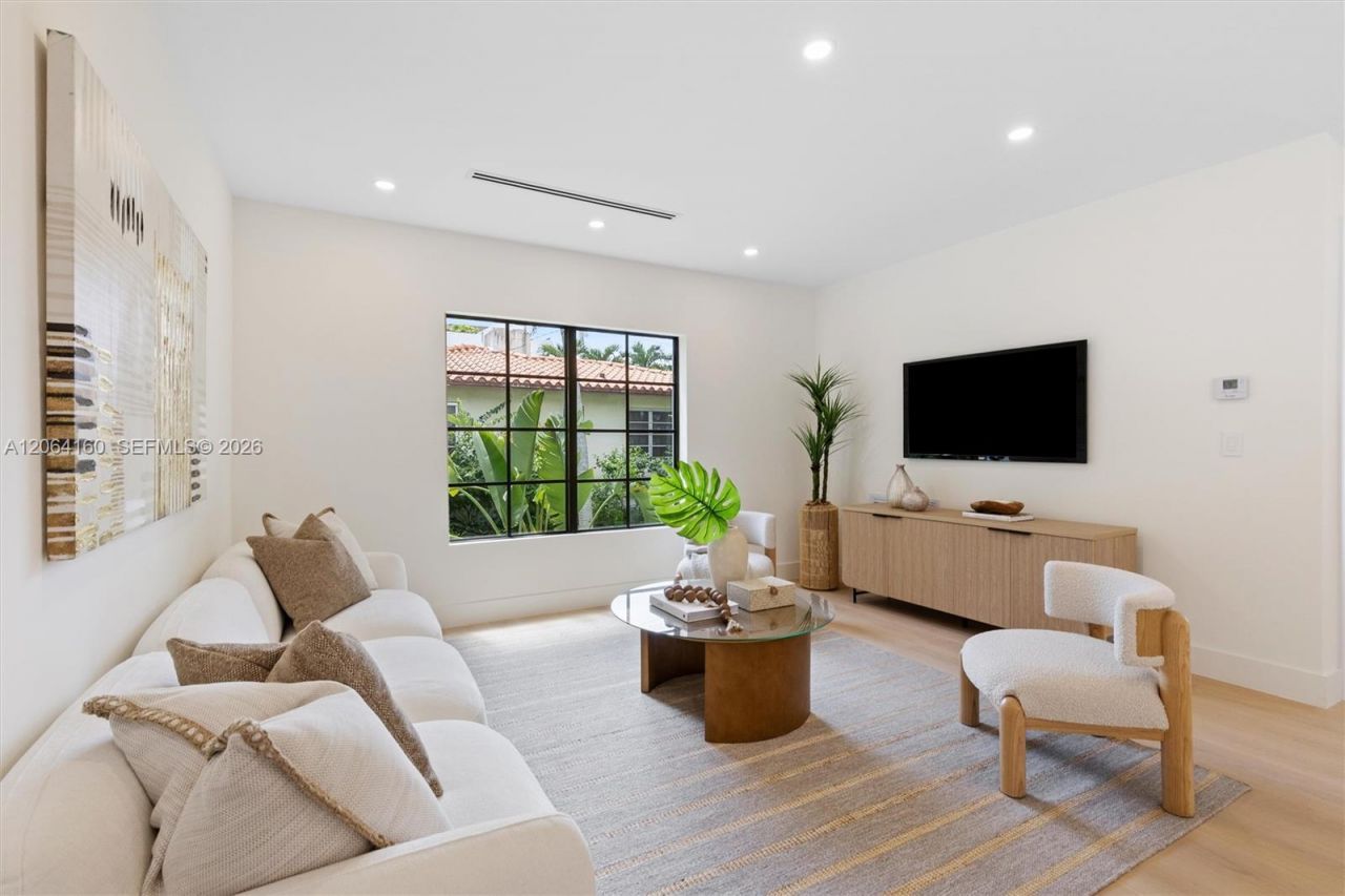 118 Sarto Ave, Coral Gables, FL 33134 Photo