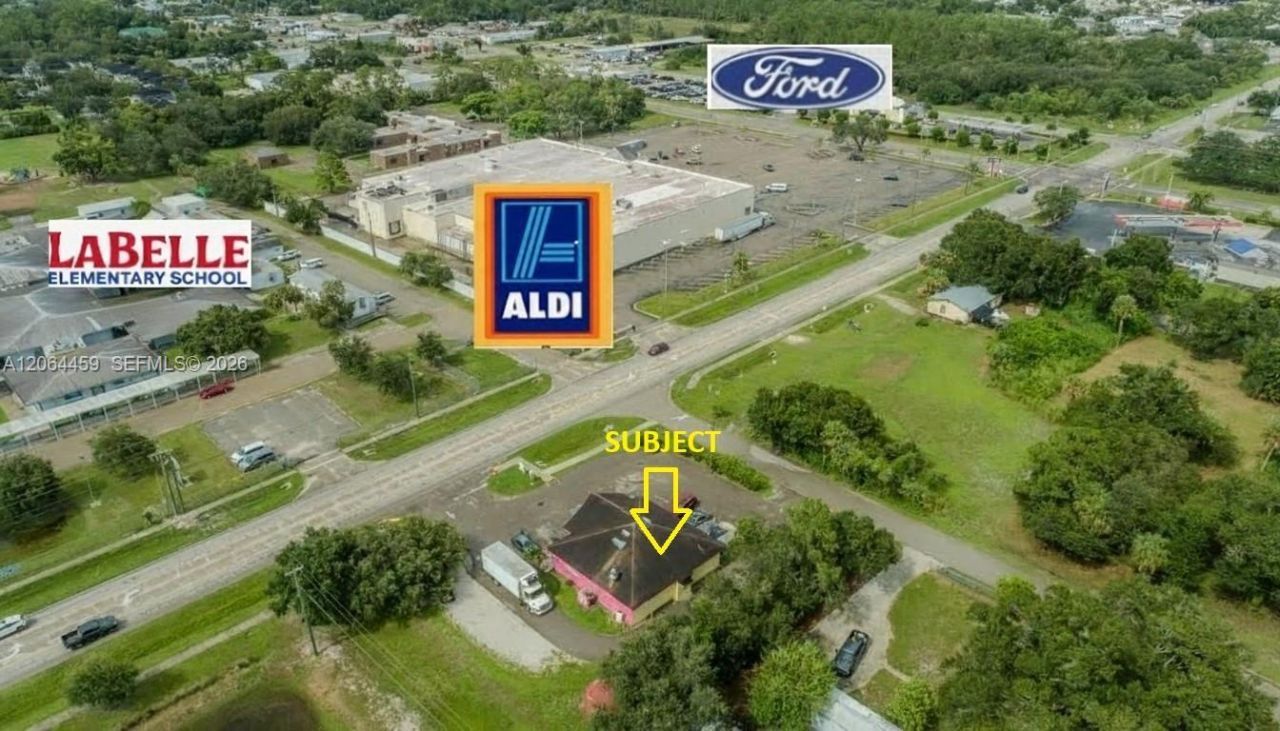 155 W Cowboy Way , La Belle, FL 33935 Photo