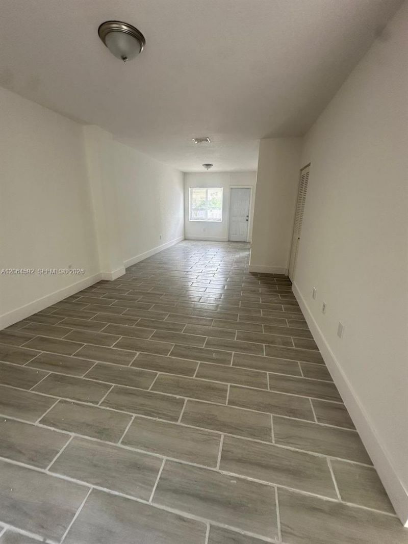 8325 NW 5th Ave , Unit 8325, Miami, FL 33150 Photo