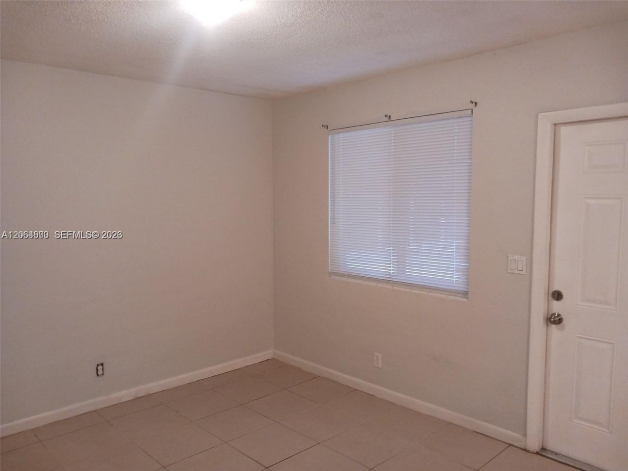214 SE 8th St, Unit 3, Hallandale Beach, FL 33009 Photo