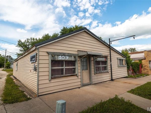 103 E Third Street , Belle, MO 65013