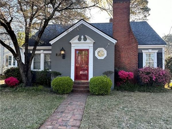125 Ellington Street, Fayetteville, NC 28305