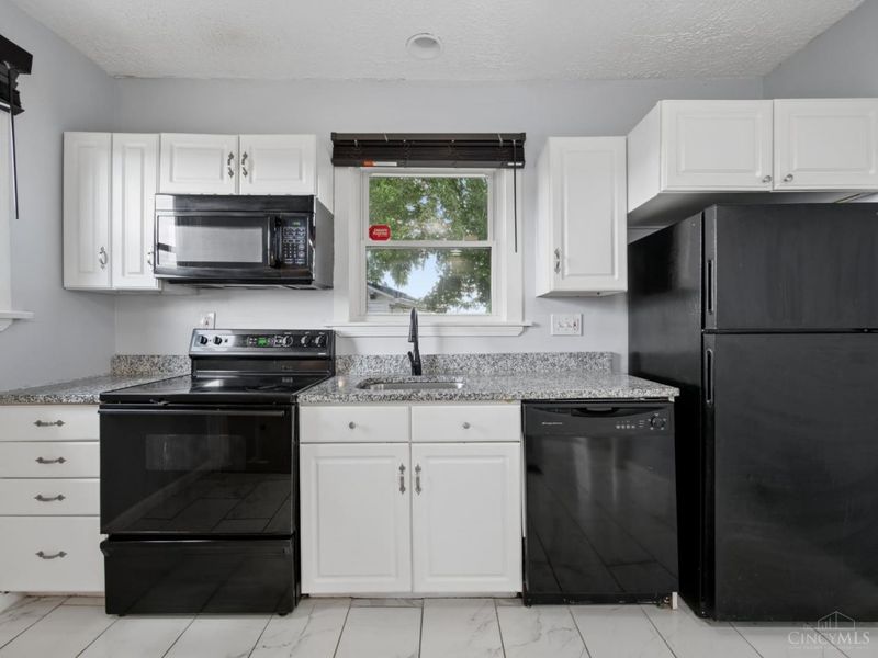 2385 Nova Avenue, Cincinnati, OH 45238 Photo 8