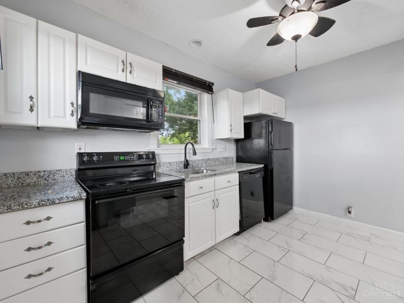 2385 Nova Avenue, Cincinnati, OH 45238 Photo 9