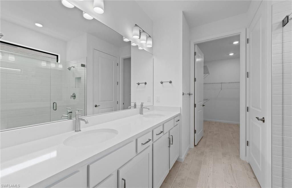 2121 Seville Ln, Naples, FL 34120 Photo