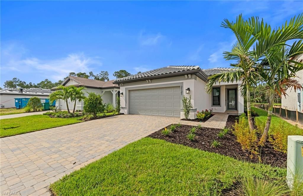 2121 Seville Ln, Naples, FL 34120 Photo