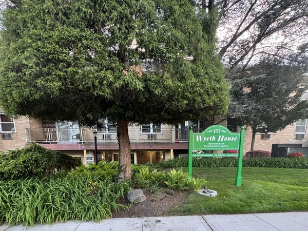 157 Hempstead Avenue , Unit c14, Lynbrook, NY 11563