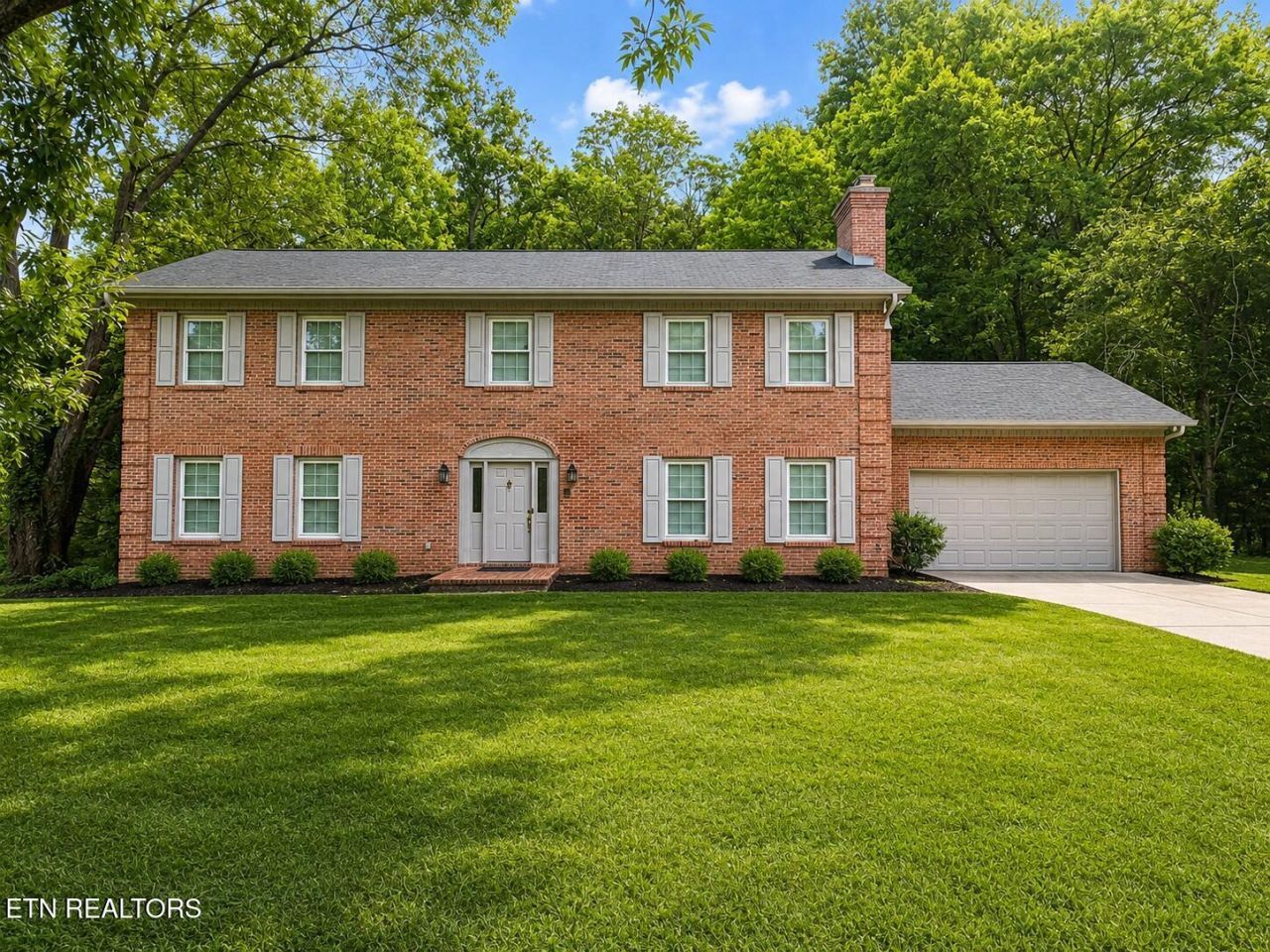 109 Crestview Lane